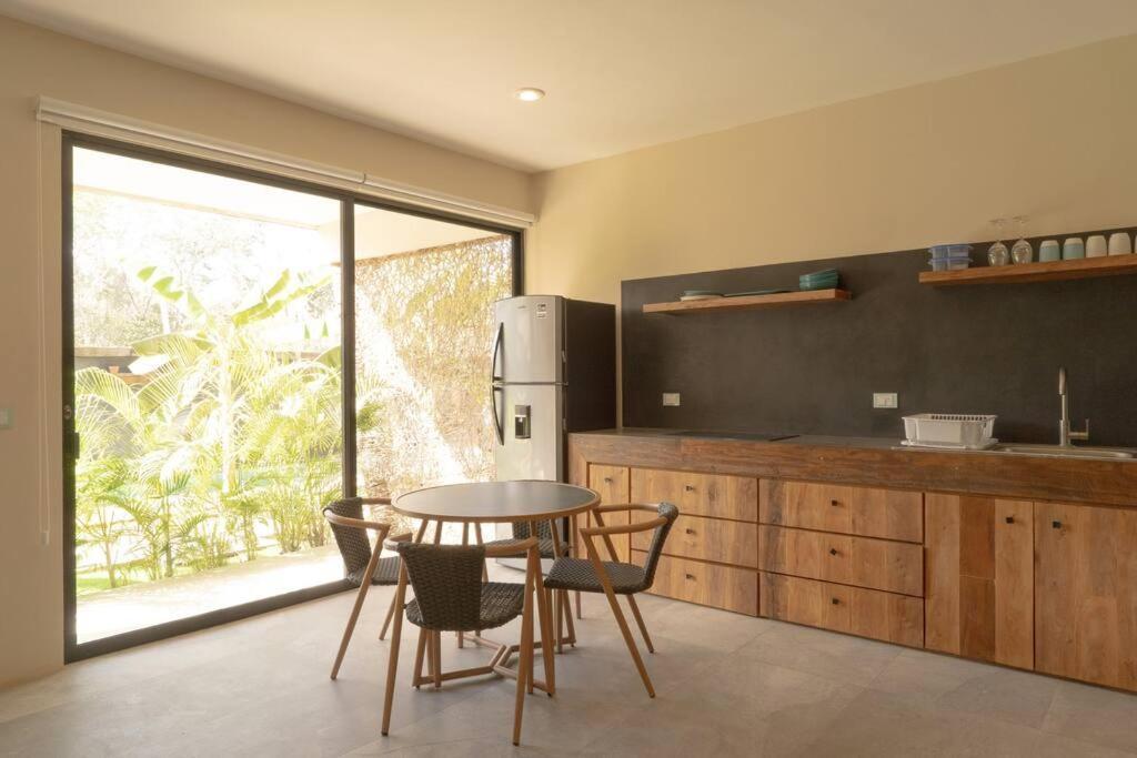 Cozy - - La Veleta Apartment *